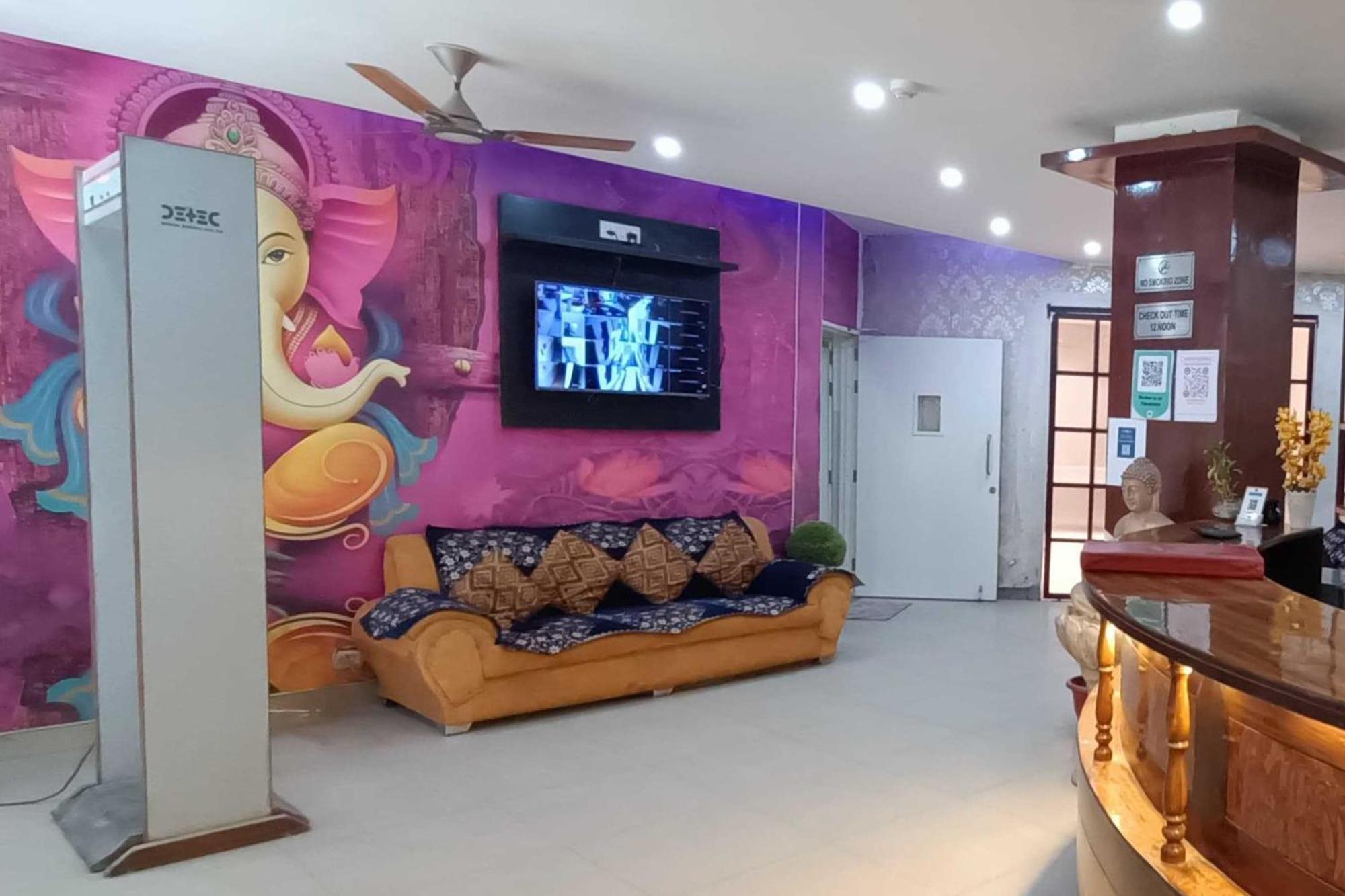 Hotel Global Inn By Quality Inn Νέο Δελχί Εξωτερικό φωτογραφία