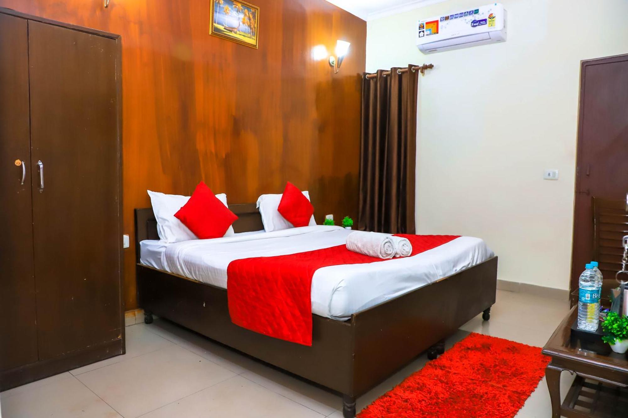 Hotel Global Inn By Quality Inn Νέο Δελχί Εξωτερικό φωτογραφία