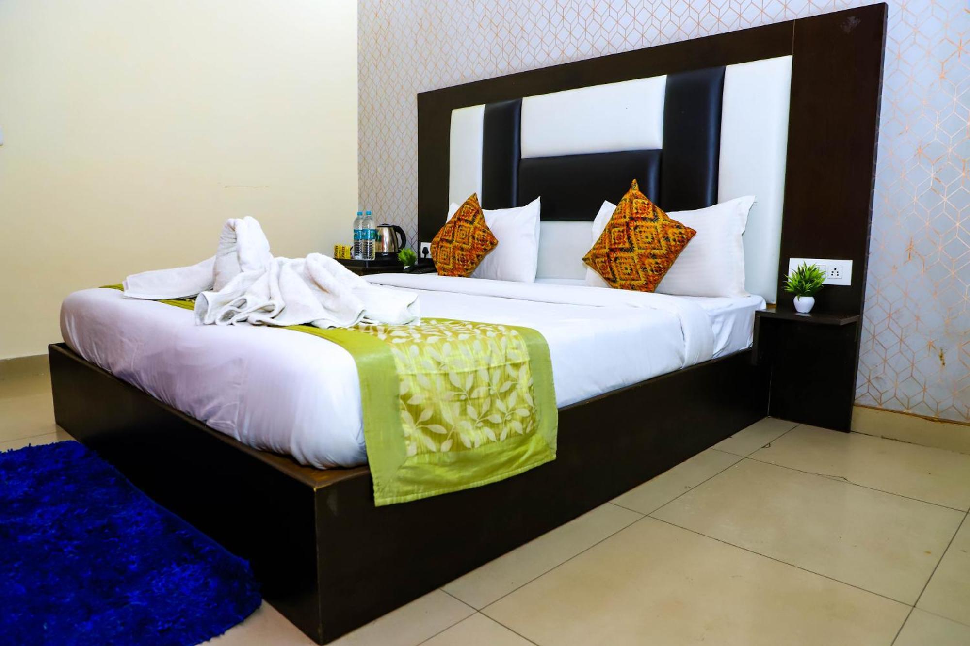 Hotel Global Inn By Quality Inn Νέο Δελχί Εξωτερικό φωτογραφία